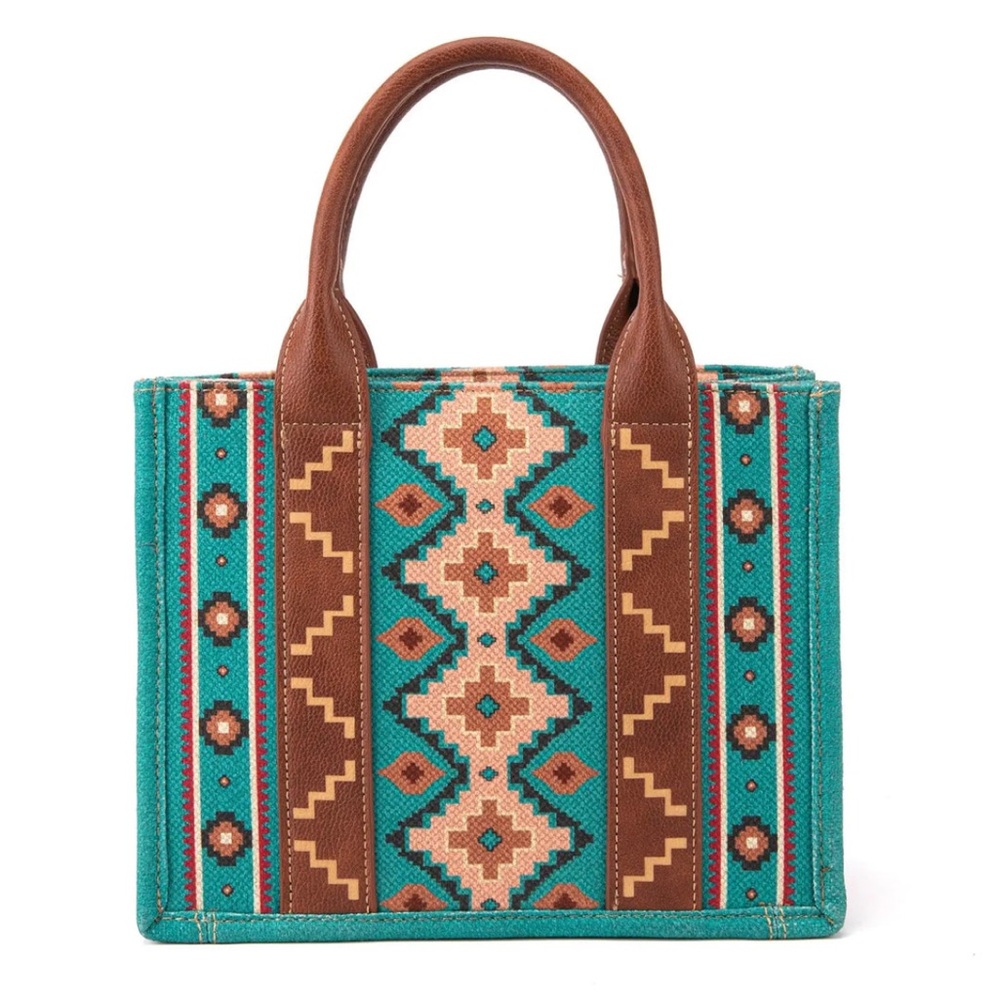 Wrangler Aztec Patterned Tote - Picture 2 of 11
